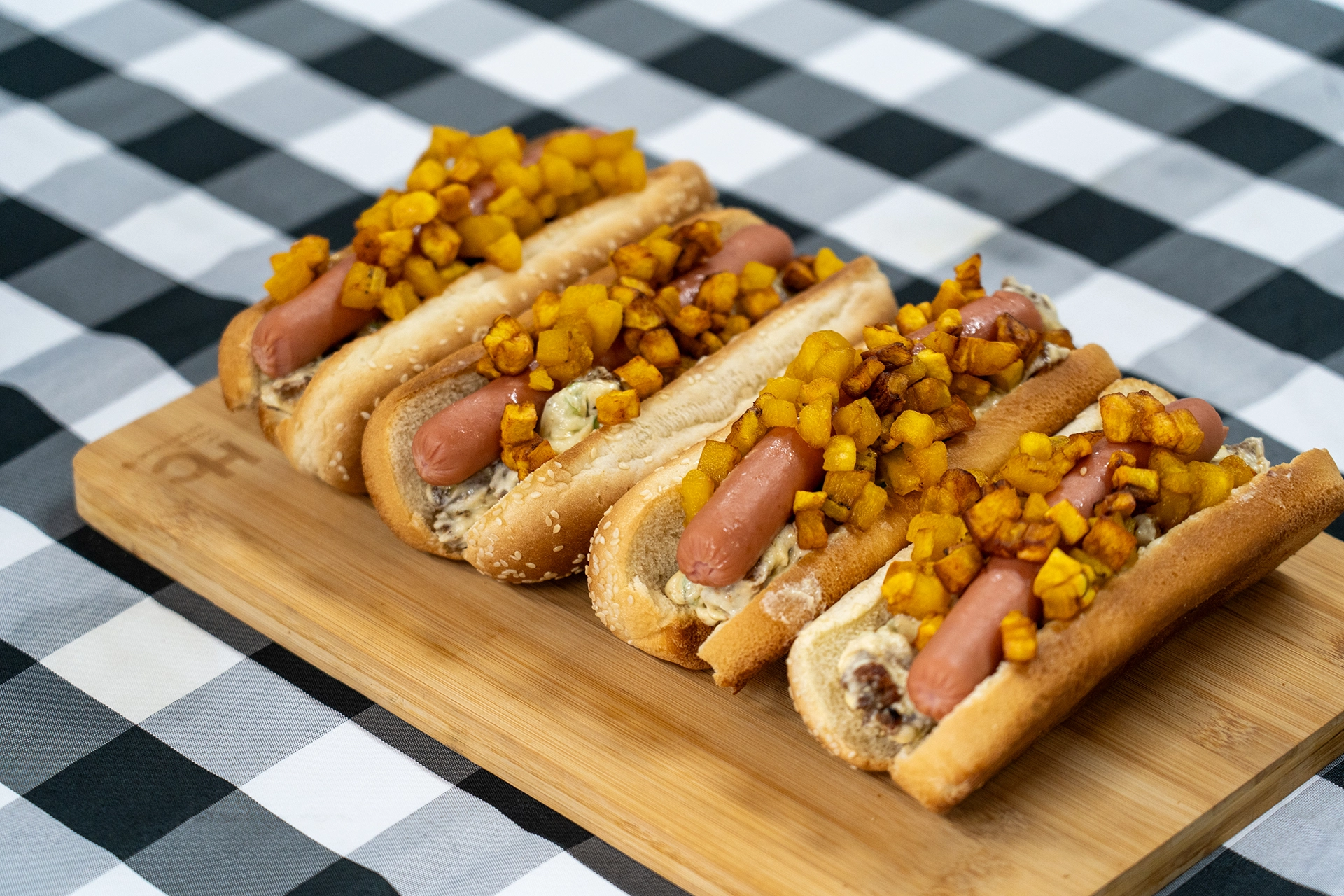 Perro caliente mazorcado con Salchicha Jumbo